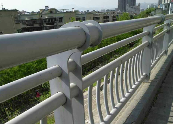 桥梁栏杆